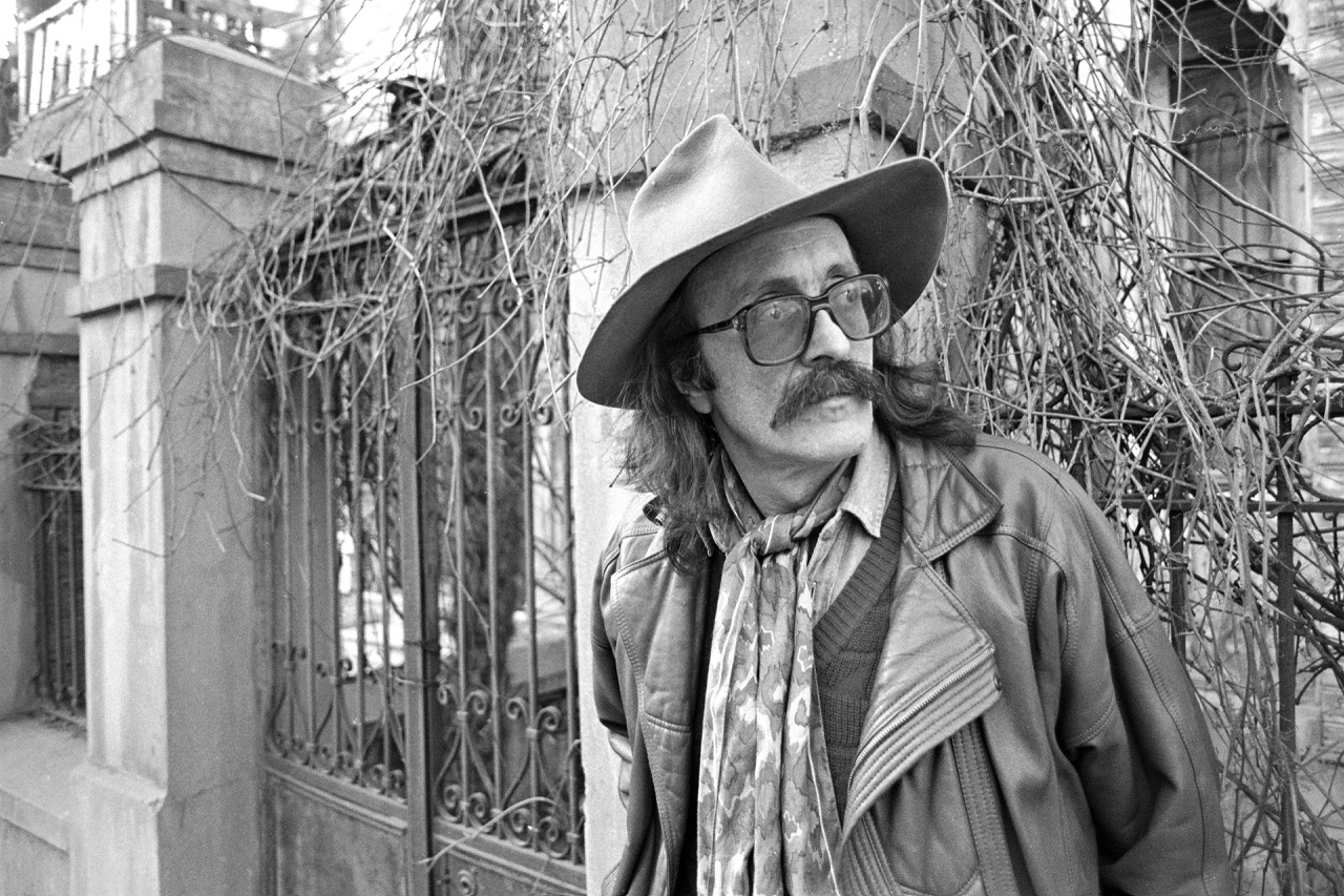 Cem Karaca ile Bir Gün: Bir Rüzgardı, Bizi Ayırdığı Gibi Birleştiren de…